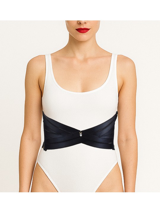 UNDERBUST SEDUCTION UNDERBUST SEDUCTION
