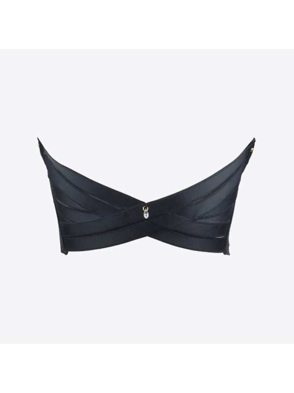 UNDERBUST SEDUCTION